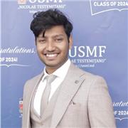 I am a doctor, who teaches English for those who needs